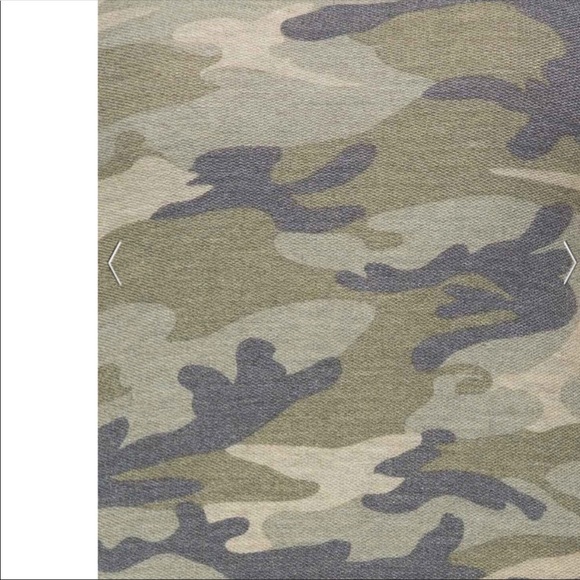 🆕  ❗️LAST ONE ❗️NWT CAMO TUNIC TOP - Picture 5 of 5